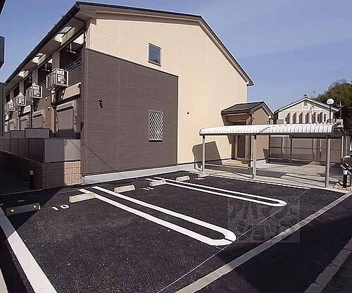 京都府京都市右京区太秦堀池町 賃貸アパート