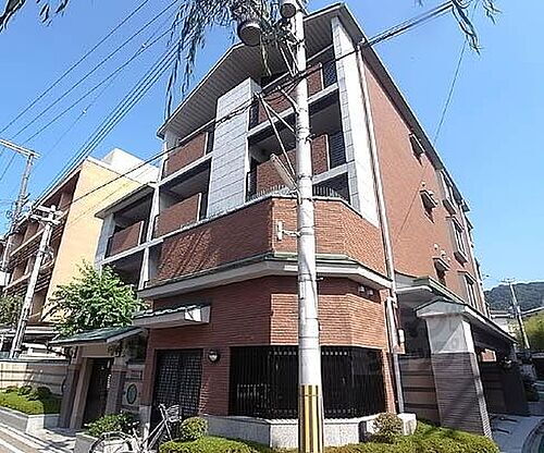 京都府京都市東山区白川筋三条下る２丁目梅宮町 4階建 築23年5ヶ月
