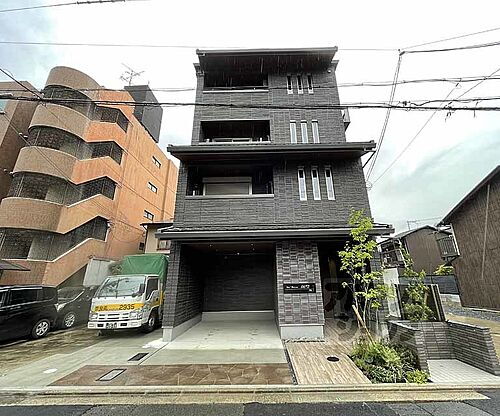 京都府京都市東山区東大路三条下る南木之元町 4階建 築1年9ヶ月