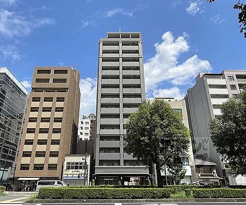 京都府京都市下京区五条通東洞院東入万寿寺町 築18年6ヶ月 15階建