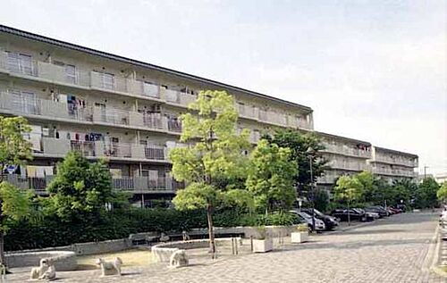 奈良県奈良市左京２丁目 賃貸マンション