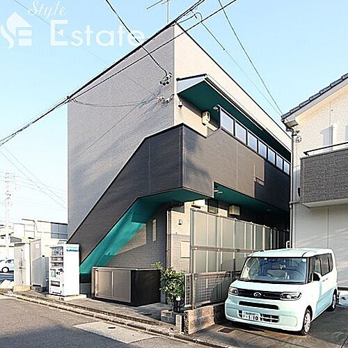 愛知県名古屋市中村区下中村町１丁目 2階建 築11年9ヶ月