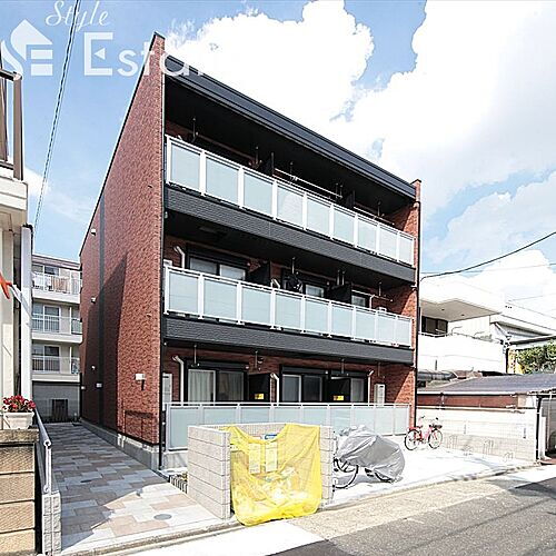 愛知県名古屋市中村区沖田町 3階建 築6年7ヶ月