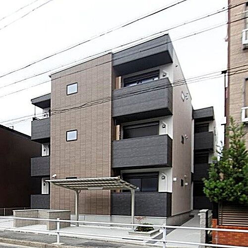 愛知県名古屋市中村区十王町  3階建