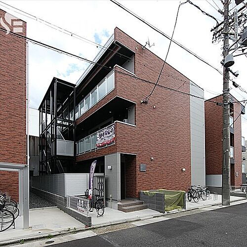 愛知県名古屋市中村区千成通１丁目 築6年9ヶ月 3階建