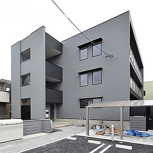 愛知県名古屋市中川区花塚町２丁目 3階建 築3年2ヶ月