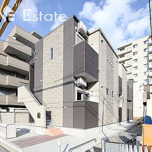 愛知県名古屋市北区平安２丁目 築5年10ヶ月 2階建