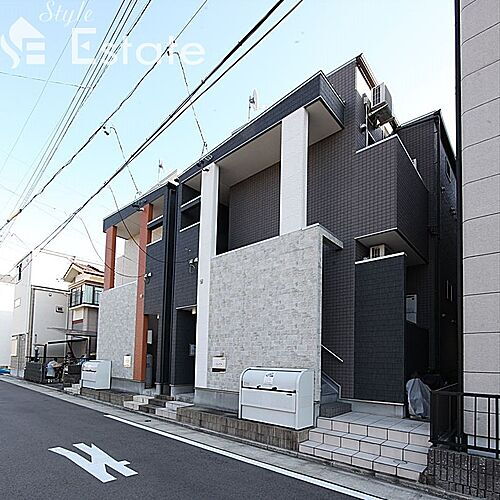 愛知県名古屋市北区大曽根４丁目 築9年10ヶ月 2階建