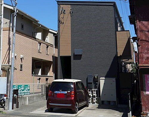静岡県浜松市中央区和地山１丁目 2階建 築6年6ヶ月