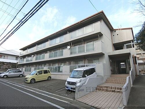 大阪府茨木市北春日丘４丁目 賃貸マンション