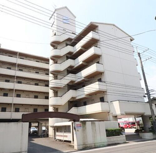 マンション福山 6階建