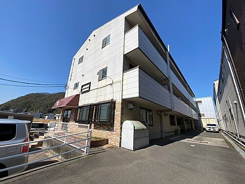広島県福山市神辺町大字川南 3階建 築24年5ヶ月