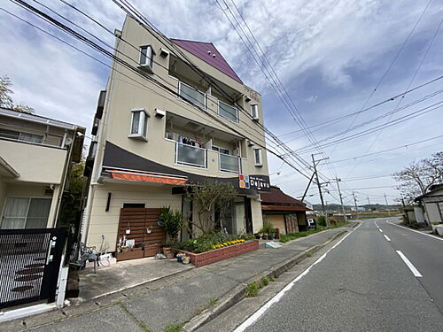 兵庫県姫路市船津町 3階建 築28年7ヶ月