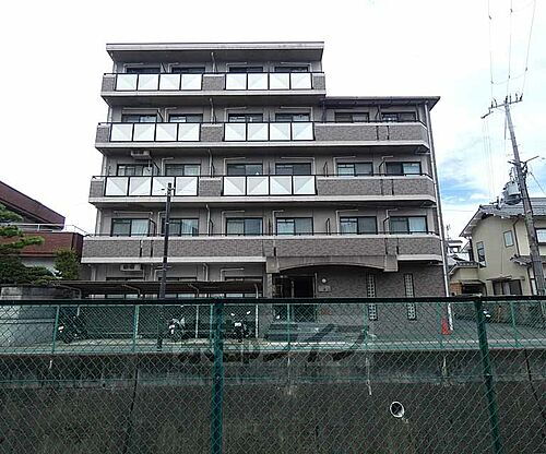 京都府京都市伏見区竹田内畑町 5階建