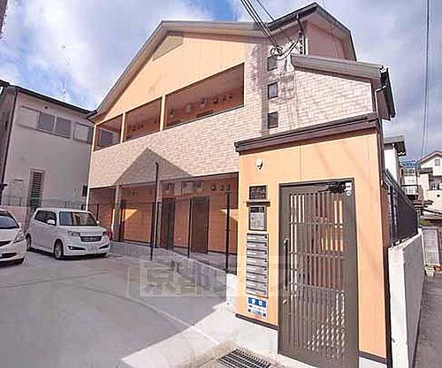 京都府京都市山科区北花山河原町 築18年3ヶ月 2階建