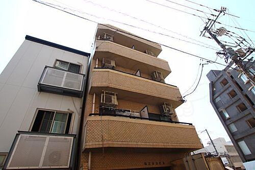 広島県広島市西区横川町３丁目 築35年9ヶ月 4階建