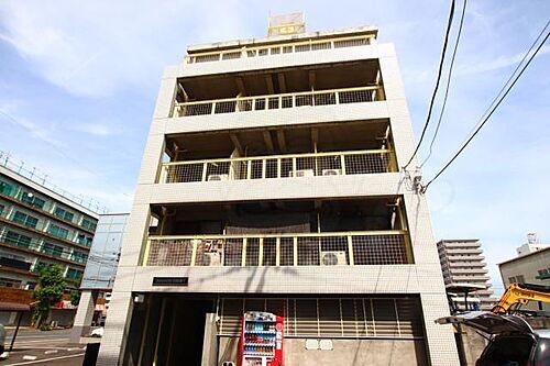 広島県広島市中区光南３丁目 5階建