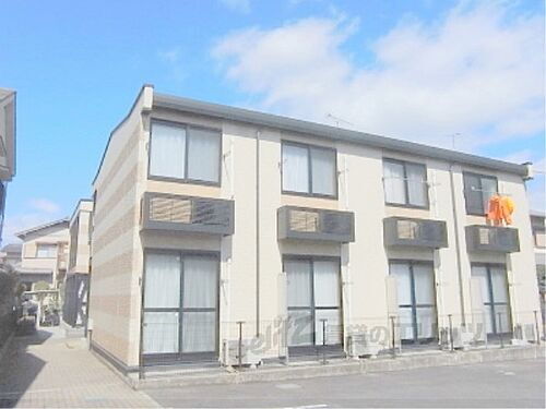 滋賀県大津市千町１丁目 築17年10ヶ月 2階建