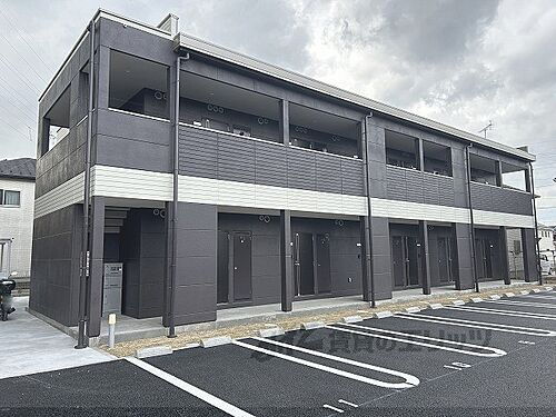 滋賀県彦根市大堀町 2階建 築1年未満