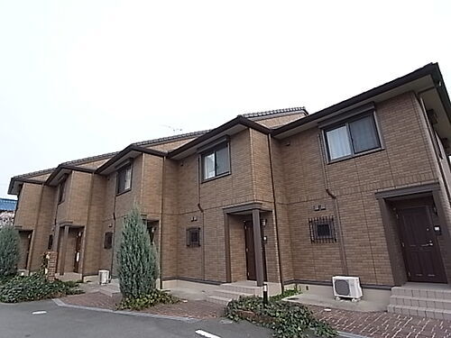 兵庫県たつの市龍野町中村 2階建
