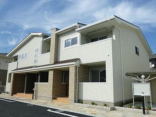 兵庫県姫路市飯田２丁目 2階建 築11年11ヶ月