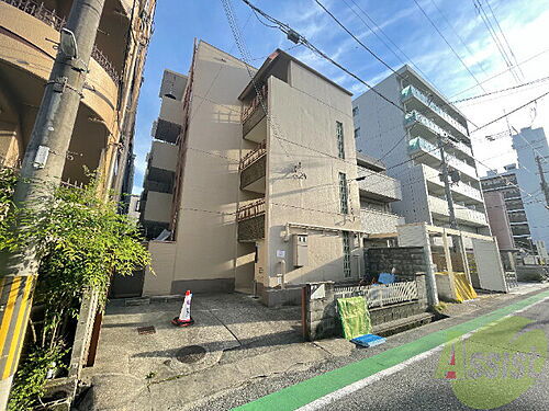 兵庫県西宮市甲子園口３丁目 賃貸マンション