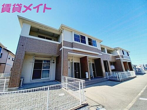 三重県三重郡川越町大字当新田 賃貸アパート