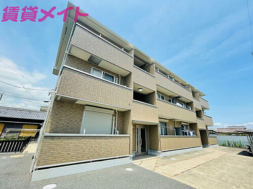 三重県四日市市南富田町 賃貸アパート