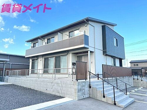 三重県三重郡川越町大字南福崎 賃貸アパート