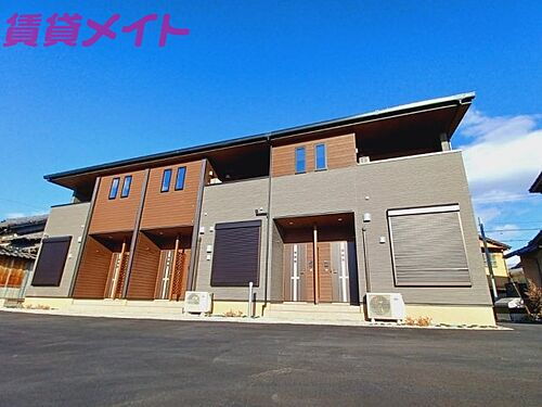 三重県三重郡川越町大字南福崎 賃貸アパート