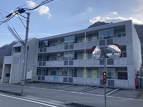 兵庫県赤穂郡上郡町岩木甲 賃貸マンション