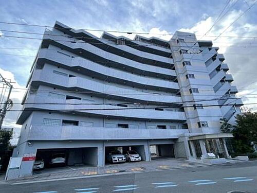 大阪府堺市北区中百舌鳥町１丁 賃貸マンション