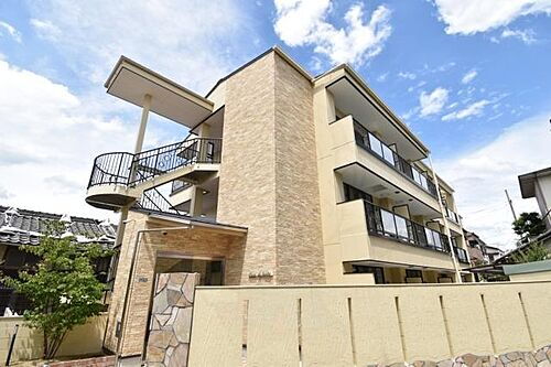 Ｃａｓａ　ｄｅ　ｐｅｒｌａ