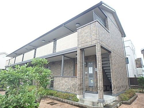 滋賀県栗東市綣８丁目 2階建 築17年4ヶ月