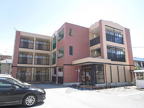 滋賀県米原市下多良３丁目 賃貸マンション