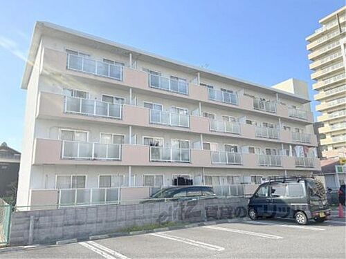 滋賀県守山市勝部１丁目 4階建 築46年9ヶ月