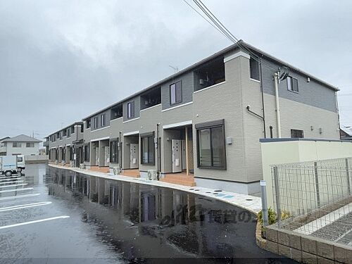 滋賀県彦根市高宮町 2階建 築1年10ヶ月