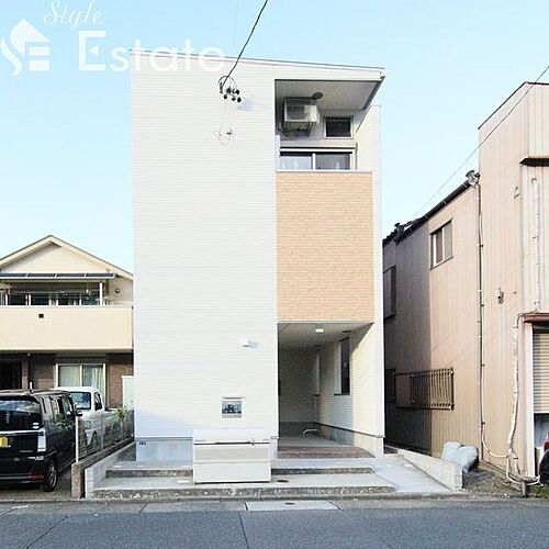 ハーモニーテラス津金ＩＩＩ