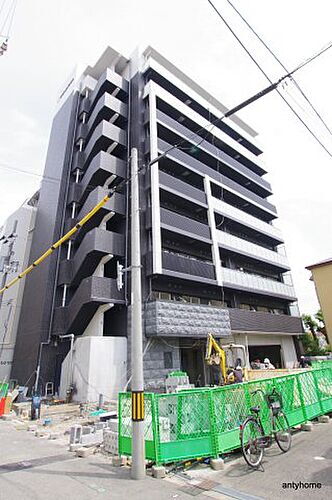 大阪府大阪市福島区吉野５丁目 9階建