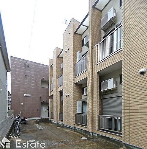 愛知県名古屋市守山区更屋敷 2階建 築16年4ヶ月