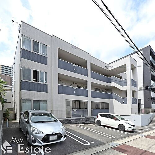 愛知県名古屋市名東区本郷２丁目 3階建 築9年10ヶ月