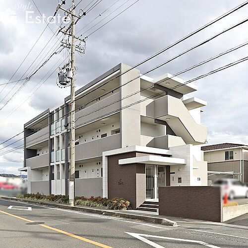 愛知県名古屋市守山区白山２丁目 3階建 築9年6ヶ月