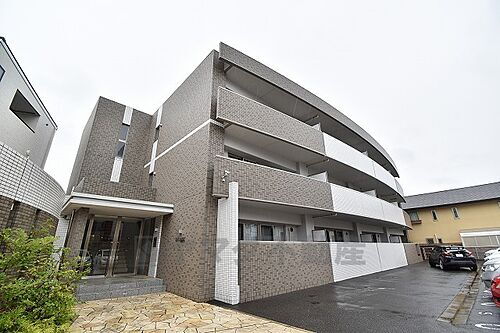 大阪府豊中市熊野町４丁目 賃貸マンション