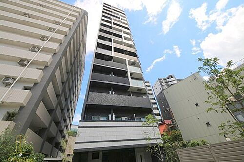 大阪府大阪市福島区吉野２丁目 15階建
