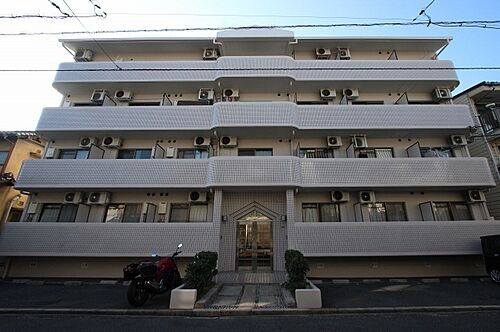 広島県広島市南区宇品御幸５丁目 4階建