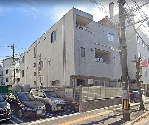 広島県広島市中区広瀬北町 3階建 築6年7ヶ月