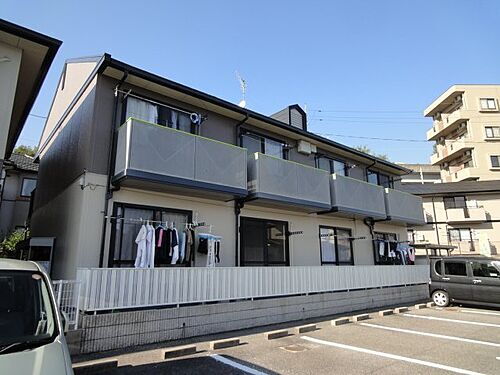 広島県広島市安佐南区伴東２丁目 2階建