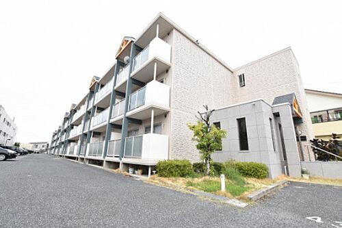 大阪府高石市取石５丁目 3階建 築27年4ヶ月