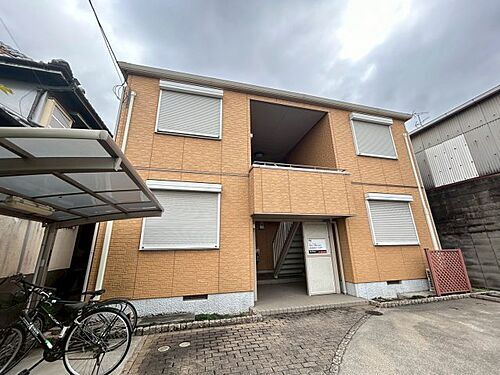 大阪府和泉市和気町１丁目 2階建 築17年6ヶ月