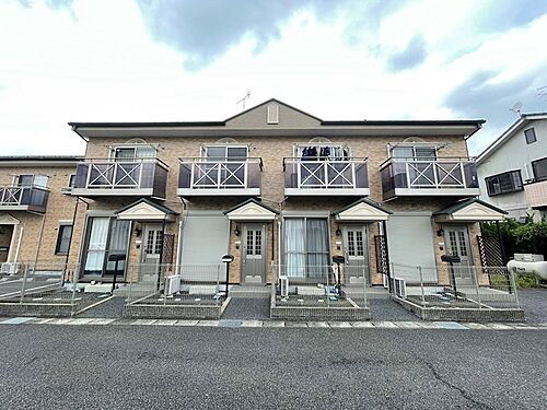 滋賀県栗東市林 テラスハウス